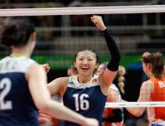 又见绝平！广厦男篮与圣安东尼奥马刺鏖战至终场，马龙读秒救主(男篮录像全场回放)